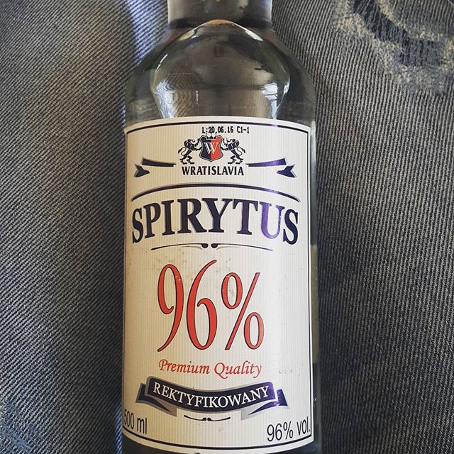 Самый алкогольный напиток. Водка Wratislavia Spiritus. Польская водка Spiritus. Spirytus – водка из Польши крепостью 192 градуса (96% спирта).. Водка Братислава Спиритус.