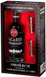 Ром «Bacardi Carta Negra» в подарочной упаковке с 2-мя шотами
