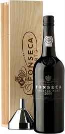 Портвейн сладкий «Fonseca Vintage» 2000 г., в деревянной подарочной упаковке