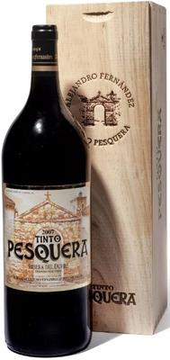 Вино красное сухое «Tinto Pesquera Reserva» 2007 г., в деревянной упаковке