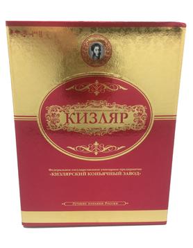 Коньяк российский «Кизляр КС» в подарочной упаковке