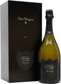 Шампанское белое экстра брют «Dom Perignon P2 2002» в подарочной упаковке