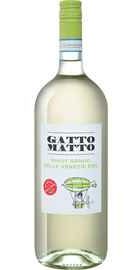 Вино белое сухое «Gatto Matto Pinot Grigio delle Venezie Villa degli Olmi, 1.5 л» 2020 г.