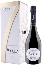Шампанское белое брют «Ayala №7 Brut Champagne 2007» в подарочной упаковке