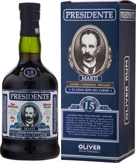 Ром «Presidente 15 Anos» в подарочной упаковке
