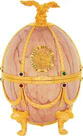 Водка «Императорская Коллекция в футляре в форме яйца Фаберже Оникс» в бархатной коробке