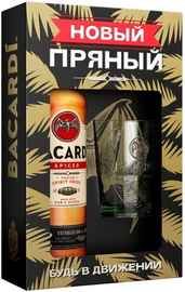 Напиток спиртной «Bacardi Spiced» в подарочной упаковке со стаканом