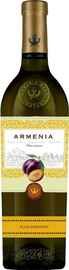 Винный напиток «Armenia Plum Semi-Sweet»