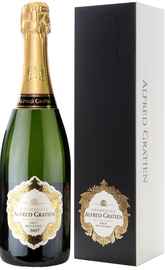 Шампанское белое брют «Alfred Gratien Brut Millesime» в подарочной упаковке