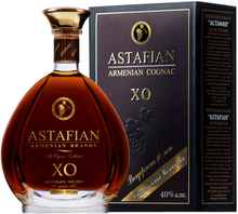 Коньяк армянский «Astafian XO 10 Years» в подарочной упаковке
