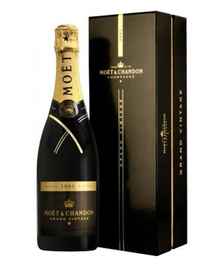 Шампанское белое брют «Moet & Chandon Grand Vintage» в подарочной упаковке