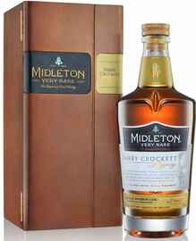 Виски ирландский «Midleton Barry Crockett Legacy» в деревянной подарочной упаковке