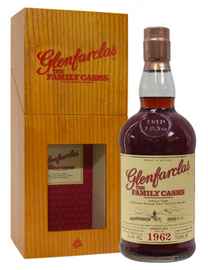 Виски шотландский «Glenfarclas 1962 Family Casks» в деревянной подарочной упаковке