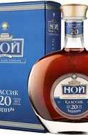 Коньяк армянский «Ной Классик 20-летний, 0.7 л» в подарочной упаковке