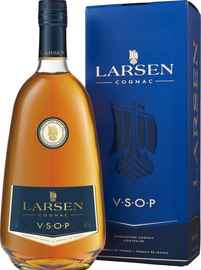 Коньяк французский «Larsen VSOP, 1 л» в подарочной упаковке