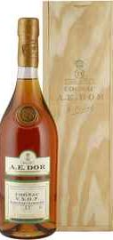 Коньяк французский «A.E. Dor VSOP Rare Fine Champagne» в деревянной коробке
