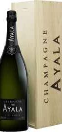 Шампанское белое брют «Ayala Brut Majeur» в деревянной коробке