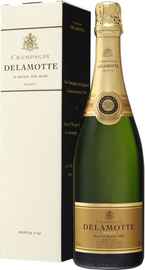 Шампанское белое брют «Delamotte Blanc de Blancs» 2002 г., в подарочной упаковке