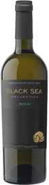 Вино белое полусладкое «Black Sea Collection Muscat»