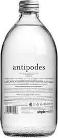 Вода негазированная «Antipodes» в стеклянной бутылке