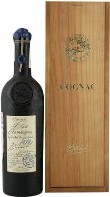 Коньяк «Lheraud Cognac 1979 Petite Champagne» в деревянной коробке