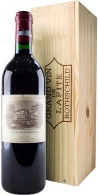 Вино красное сухое «Chateau Lafite Rothschild, 0.75 л» 2017 г., в деревянной подарочной упаковке
