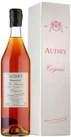 Коньяк «Audry Memorial Fine Champagne» в деревянном футляре