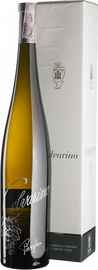 Вино белое сухое «Pieropan Calvarino» 2018 г., в подарочной упаковке