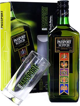 Виски шотландский «Passport Scotch» с бокалом