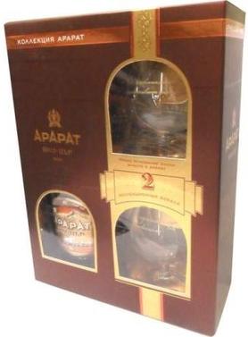 Коньяк армянский «Ararat Otborny» в подарочной упаковке с двумя бокалами