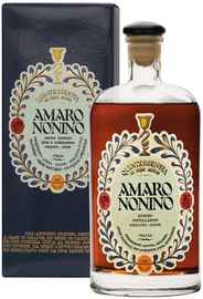Ликер «Nonino Amaro Quintessentia» в подарочной упаковке