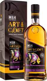 Виски «M&H Art & Craft Belgian Ale Beer Casks» в подарочной упаковке