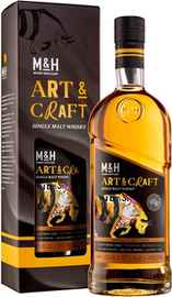 Виски «M&H Art & Craft Doppelbock Beer Casks» в подарочной упаковке