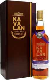 Виски «Kavalan Solist Moscatel Sherry Cask (56,3%)» в подарочной коробке