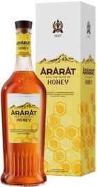 Коньяк армянский «Ararat With the Taste of Honey» в подарочной упаковке