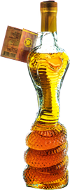 Коньяк армянский «Змея 7 лет» в сувенирной бутылке