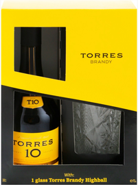 Бренди «Torres 10 Gran Reserva» в подарочной упаковке со стаканом