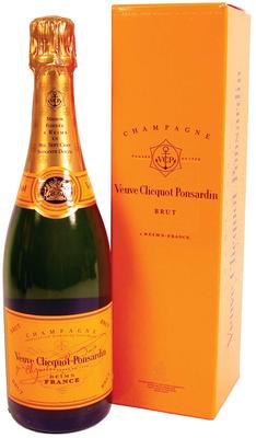 Шампанское брют «Veuve Clicquot Brut, 0.75 л» в подарочной упаковке