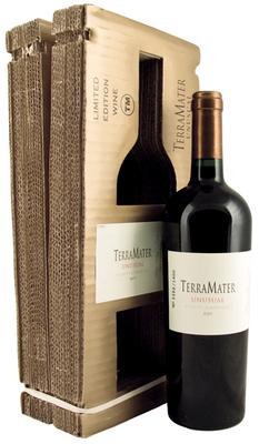 Вино красное сухое «TerraMater Unusual Mighty Zinfandel» 2009 г., в подарочной коробке