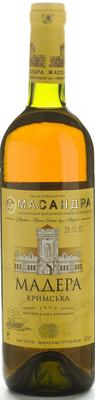 Напиток винный белый «Крымский винный завод Мадера»