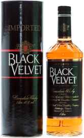 Виски канадский «Black Velvet, 1 л» в подарочной упаковке.
