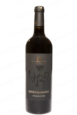 Вино красное полусладкое Madlieri Premium Kindzmarauli, 0.75 л