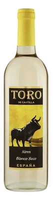 Вино белое сухое Toro De Castilla Airen Seco, 0.75 л