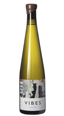 Вино белое сухое Vibes Silvaner, 0.75 л 2022