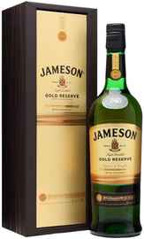 Виски ирландский «Jameson Gold Reserve» в подарочной упаковке