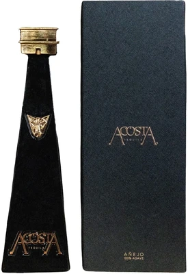 Текила Acosta Anejo, 0.7 л в подарочной упаковке