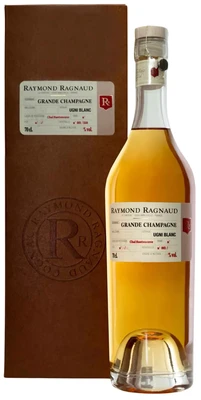Коньяк Raymond Ragnaud Grand Champagne 1er Cru Millesime, 0.7 л 2001, в подарочной упаковке