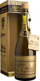 Кальвадос «Calvados Marquis d’Aguesseau XO 12 ans» в подарочной упаковке