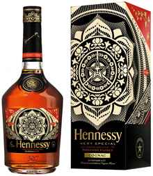 Коньяк «Hennessy VS» в подарочной упаковке (Дизайн Шепард Фейри)
