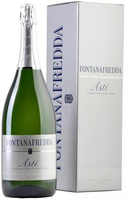 Вино игристое белое сладкое «Fontanafredda Asti, 0.75 л» в подарочной упаковке